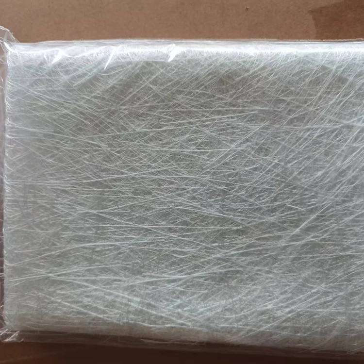 Podloga iz narezanih niti iz steklenih vlaken po meri